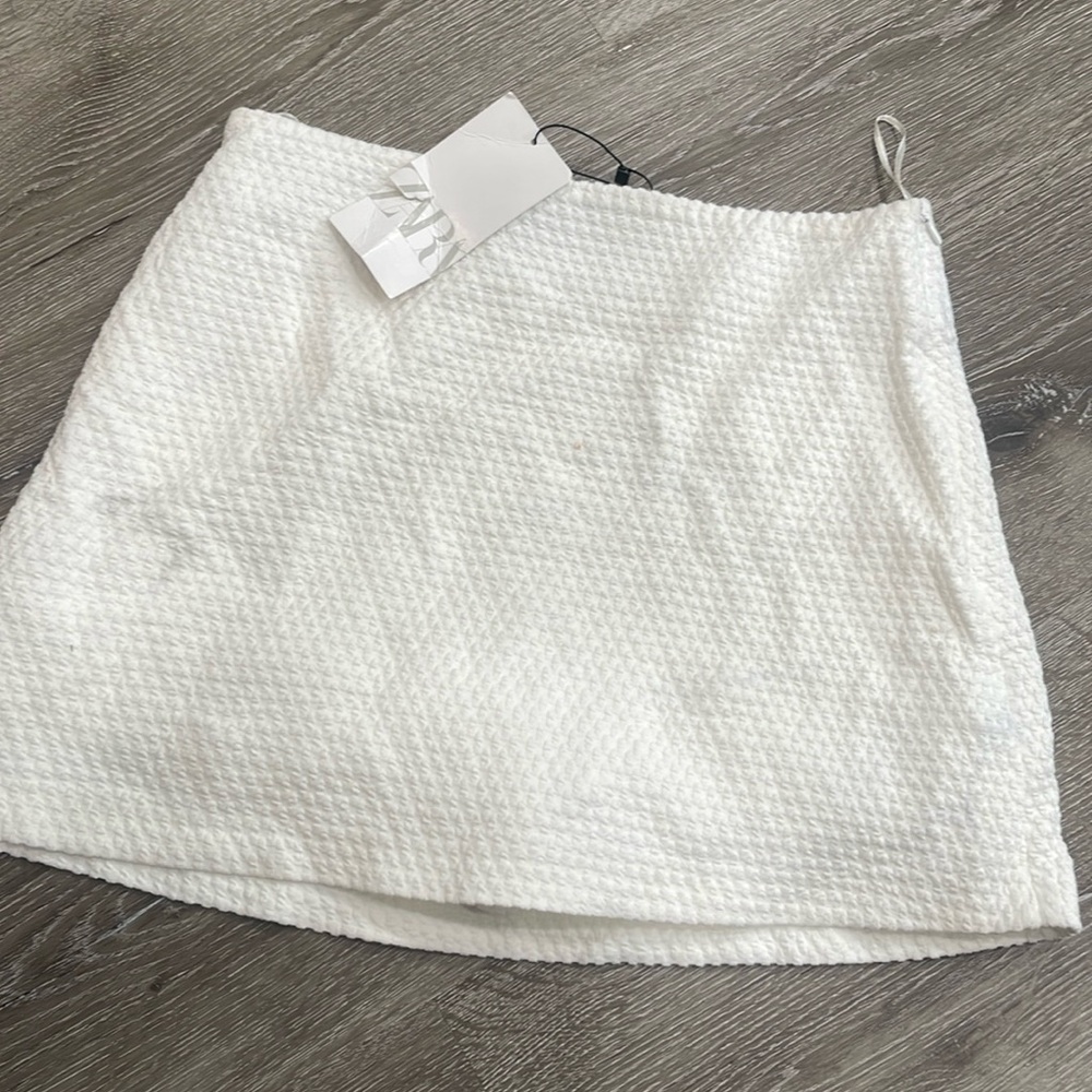 New Zara Skort